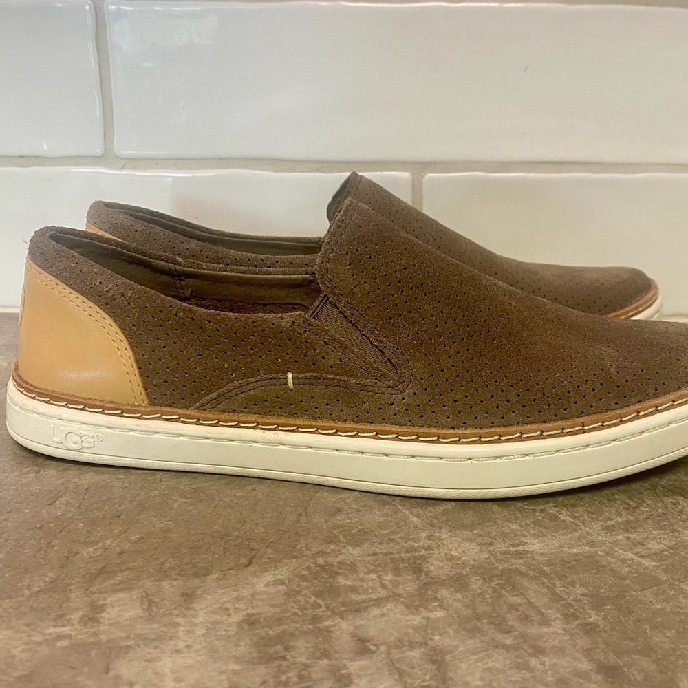 UGG Women's Brown and Tan Adley Perf Slip-On Loafers